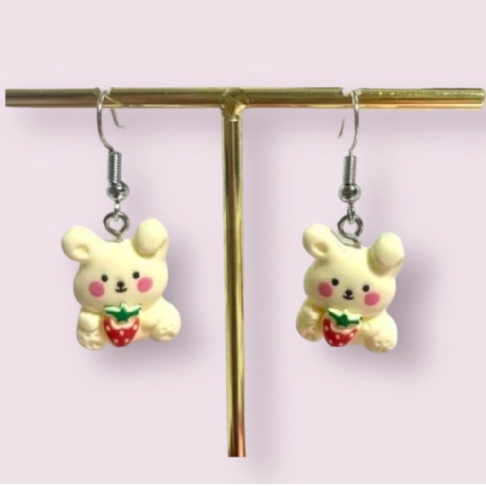❤️ FREE Bunny Strawberry Rabbit Girly Drop Pop Art Artsy Kids Chic Hip Earrings